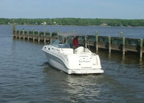 Slide: The Image of Sea Ray 240 Sundancer 2004 - 4