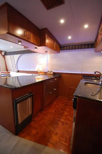 Slide: The Image of Ocean Yachts Super Sport Low Profile Galley 1986 - 2