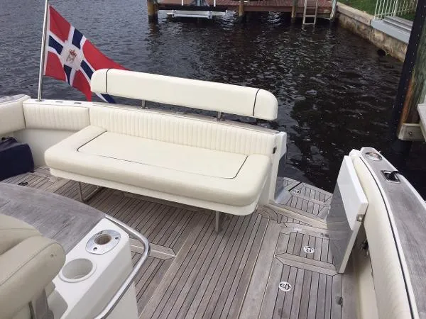 Slide: The Image of Sunseeker 37 Sportfish 2004 - 9