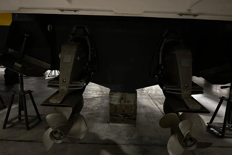 Slide: The Image of Transom / Lower - 48