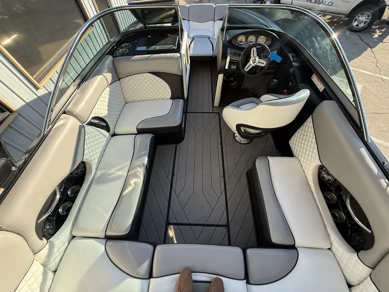 Slide: The Image of Supreme V226 2012 - 3