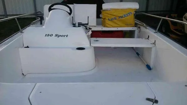 Slide: The Image of Boston Whaler 15 SPORT 2005 - 5