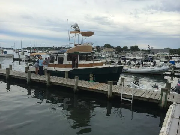 Slide: The Image of Ranger Tug R-31 2013 - 3