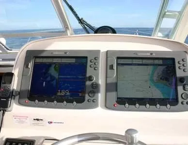 Slide: The Image of Wellcraft 360 Coastal 2006 - 10