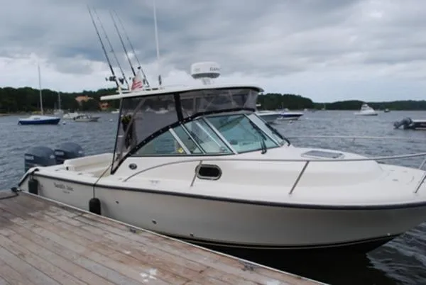 Slide: The Image of Pursuit Offshore Cuddy 2006 - 0