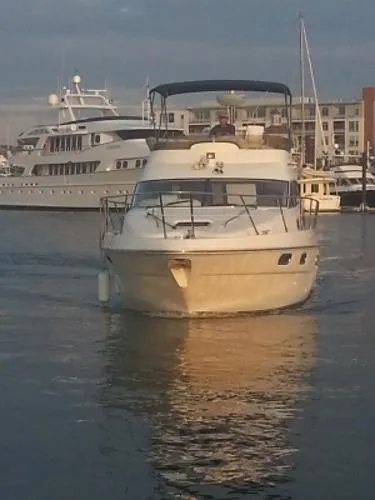 Slide: The Image of Sealine F-37 Flybridge Sedan 2002 - 1