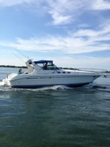 Slide: The Image of Sea Ray Express Cruiser 1995 - 0