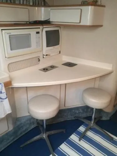 Slide: The Image of Sea Ray Express Cruiser 1995 - 11