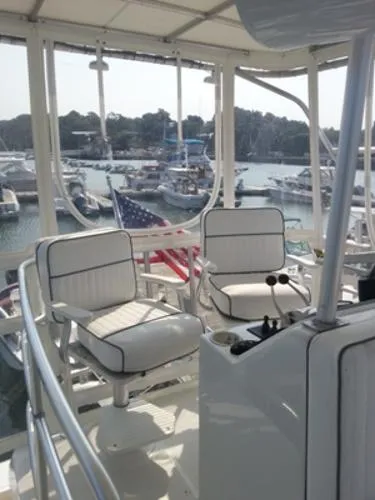 Slide: The Image of Luhrs 34' Convertible 2001 - 4