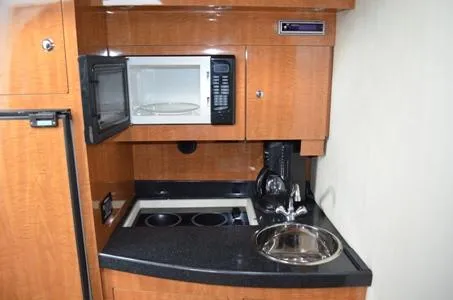 Slide: The Image of Regal COMMODORE EXPRESS 2004 - 4