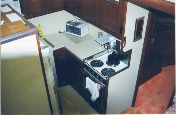 Slide: The Image of Tollycraft 45 Cockpit MY 1996 - 3