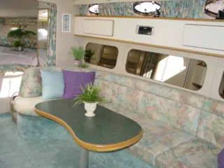 Slide: The Image of Sea Ray Express Cruiser 1994 - 5