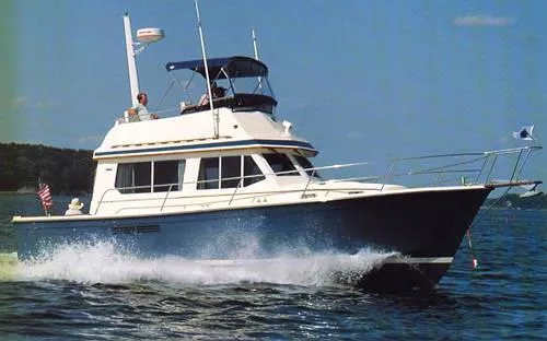 Slide: The Image of Sabreline Flybridge Sedan 1999 - 0