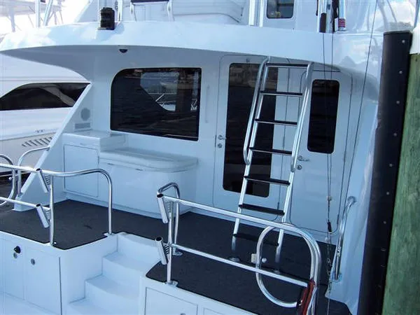 Slide: The Image of Hatteras Convertible 2003 - 3