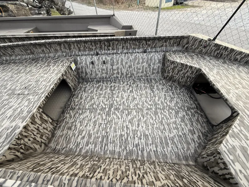 Slide: The Image of Edge Boats Sportsman Series 2026 - 4