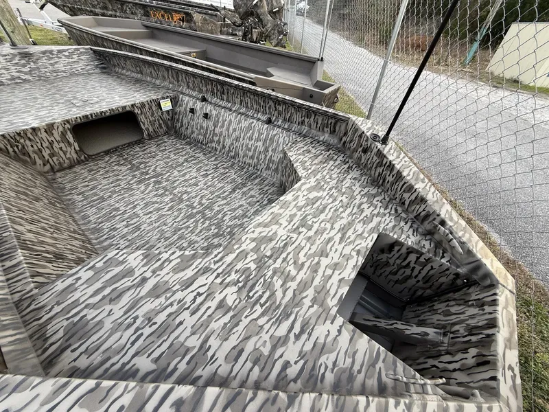 Slide: The Image of Edge Duck Boats Sportsman Series 2026 - 3