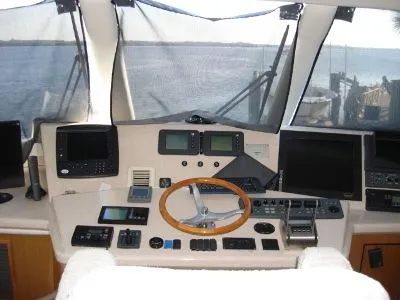 Slide: The Image of Ocean Yachts Super Sport 2002 - 8