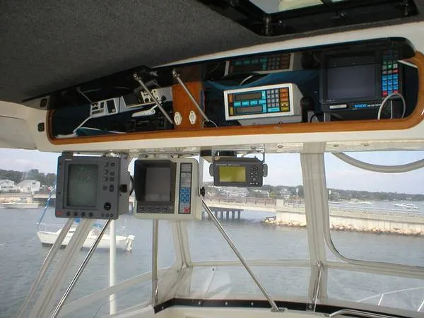Slide: The Image of Ocean Yachts 44 Super Sport 1987 - 1