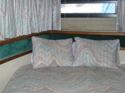 Slide: The Image of Carver Yachts 380 Aft Cabin 1988 - 10