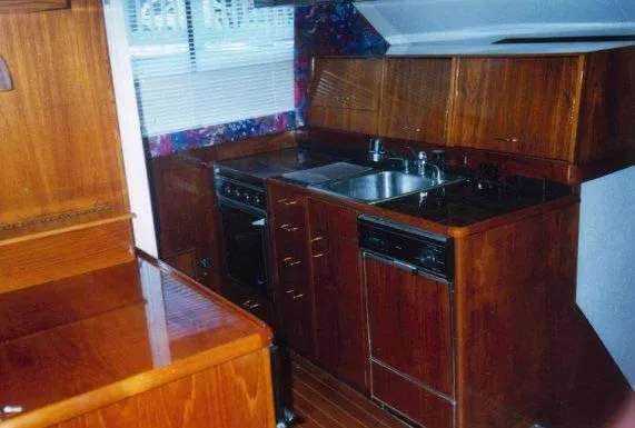Slide: The Image of Ocean Yachts Super Sport 1989 - 2