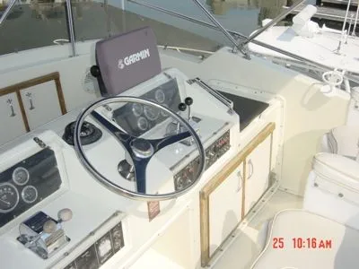 Slide: The Image of Hatteras Convertible 1985 - 9