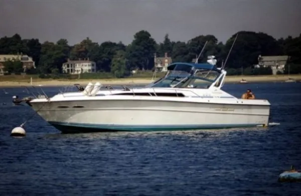 Slide: The Image of Sea Ray 390 EC 1989 - 0