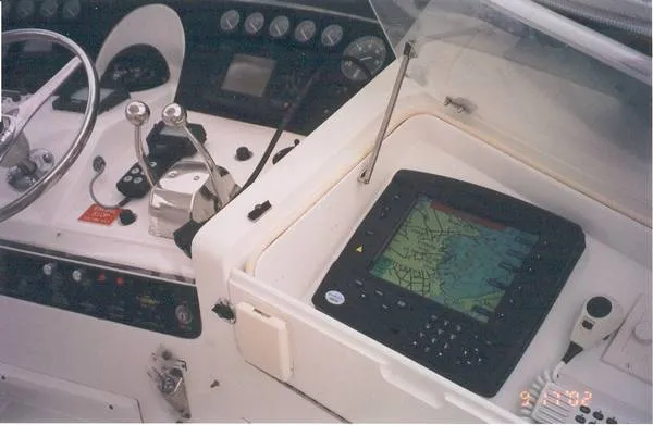 Slide: The Image of Hatteras Cockpit Motor Yacht 1994 - 8