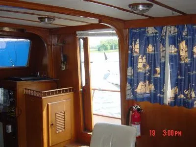 Slide: The Image of Marine Trader Trawler Yacht 1979 - 9
