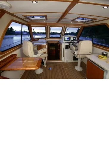 Slide: The Image of Sabreline Hardtop Express 2005 - 1