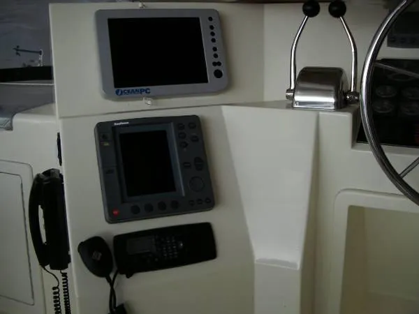 Slide: The Image of Sabreline Flybridge 2001 - 2