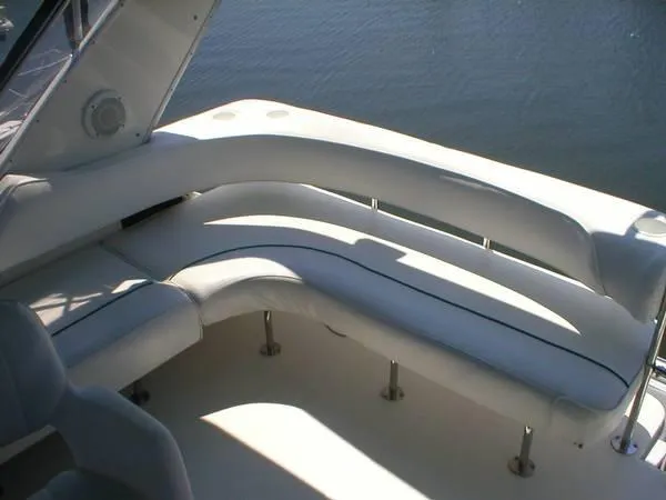 Slide: The Image of Sea Ray 370 Sedan Bridge 1995 - 6