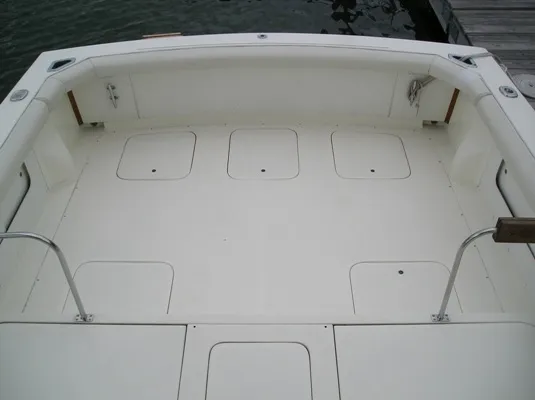 Slide: The Image of Bertram Flybridge Cruiser 1988 - 2