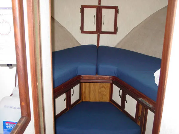 Slide: The Image of Carver Yachts 3207 AFT CABIN MOTOR YACHT 1983 - 6