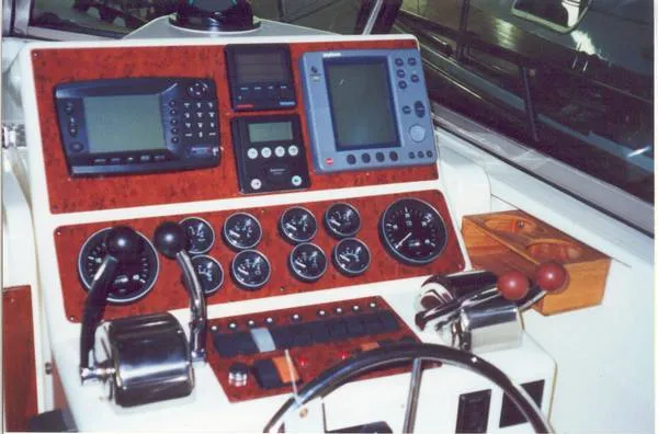 Slide: The Image of Sabreline 36 Express 1999 - 4