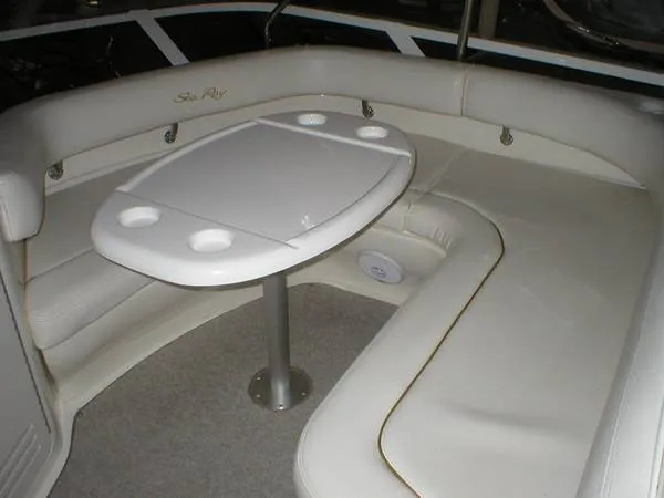Slide: The Image of Sea Ray 480 Sedan Bridge 2000 - 9