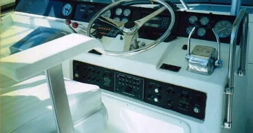 Slide: The Image of Hatteras Convertible 1988 - 2