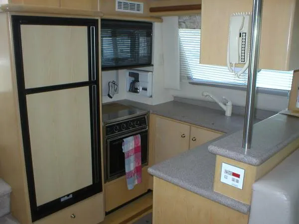 Slide: The Image of Carver Yachts 455 Aft Cabin Motoryacht 1996 - 5