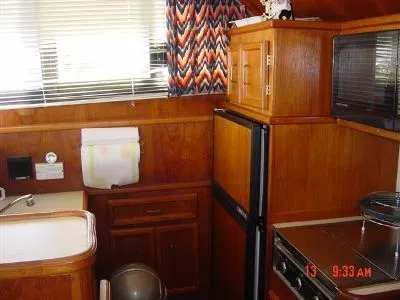 Slide: The Image of Egg Harbor Convertible Sportfish 1988 - 6