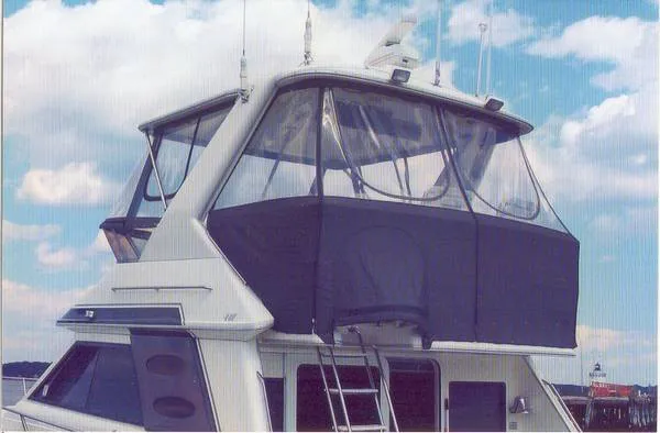 Slide: The Image of Sea Ray Convertible 1991 - 9
