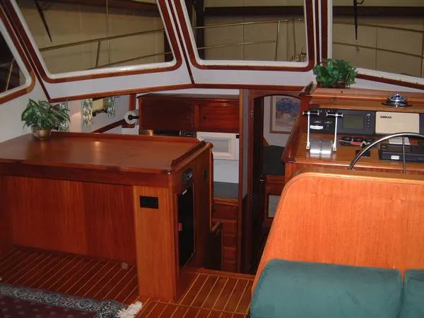 Slide: The Image of Sabreline Motor Yacht 1996 - 3