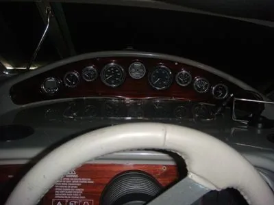 Slide: The Image of Four Winns 268 Vista 2000 - 5