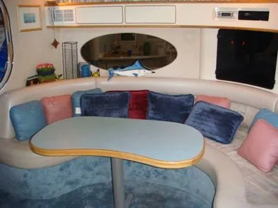 Slide: The Image of Sea Ray 400 Express Cruiser 1995 - 6