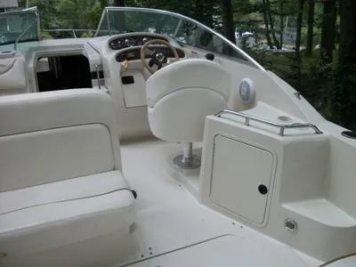 Slide: The Image of Sea Ray Sundancer 2002 - 10