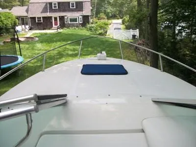 Slide: The Image of Sea Ray Sundancer 2002 - 11