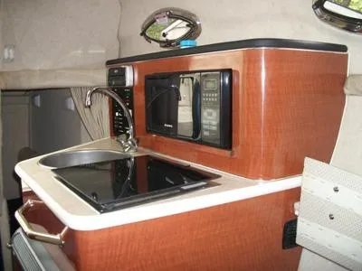 Slide: The Image of Sea Ray Sundancer 2002 - 4