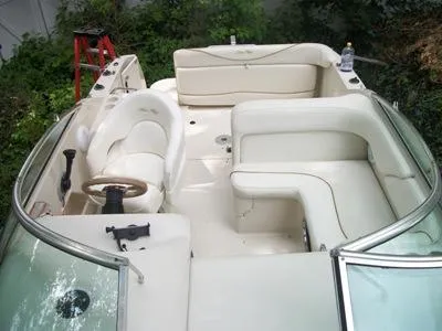 Slide: The Image of Sea Ray Sundancer 2002 - 8