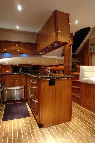Slide: The Image of Hatteras Motor Yacht 2007 - 11