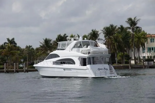 Slide: The Image of Hatteras Motor Yacht 2007 - 2