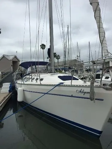 Slide: The Image of Catalina 400 MkII 2000 - 6