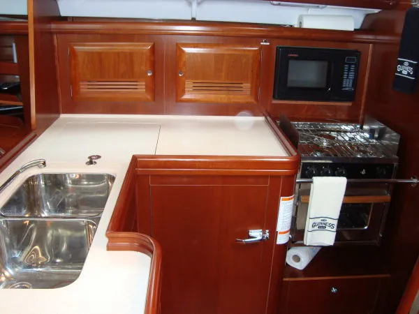 Slide: The Image of Beneteau EXCEPTIONAL CONDITION - FULLY EQUIPPED 2006 - 8